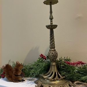 Brass like candle holder